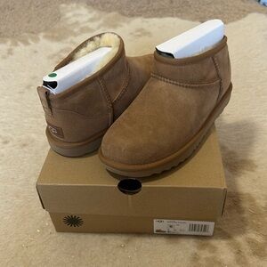 KIDS' CLASSIC ULTRA MINI UGGS